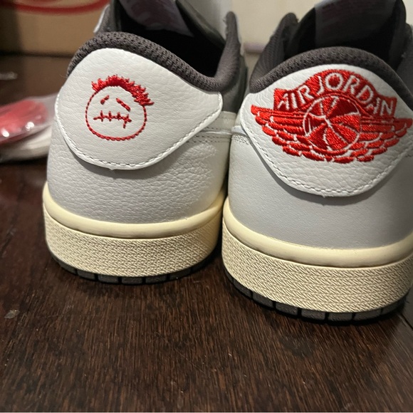 Travis Scott reverse mochas - Picture 7 of 8